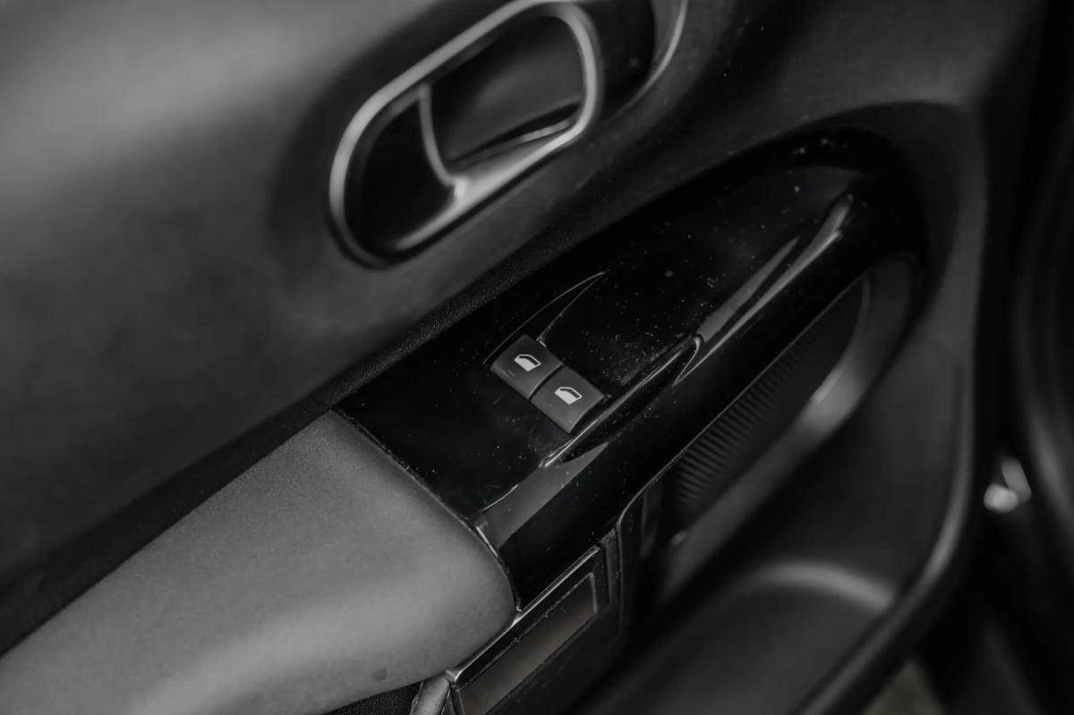 citroen-c4-cactus-2019-diesel-1499cc