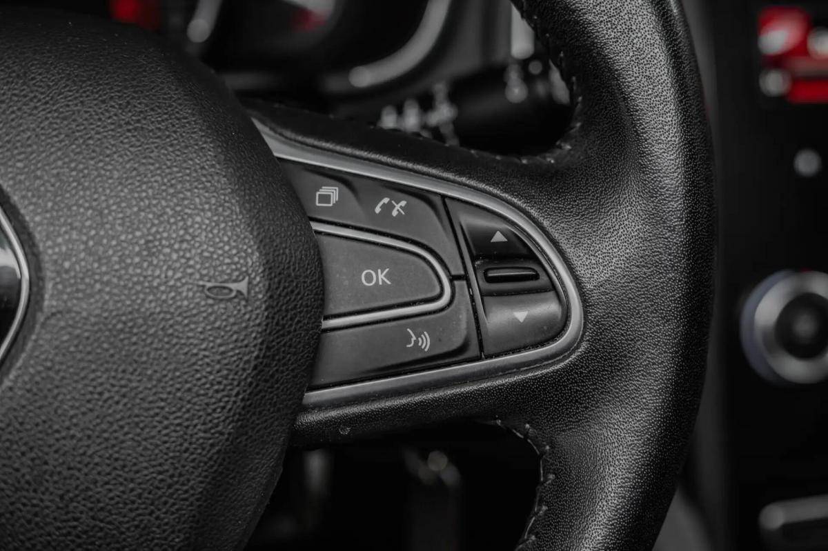 renault-megane-sport-tourer-2017-gasolina-1197cc