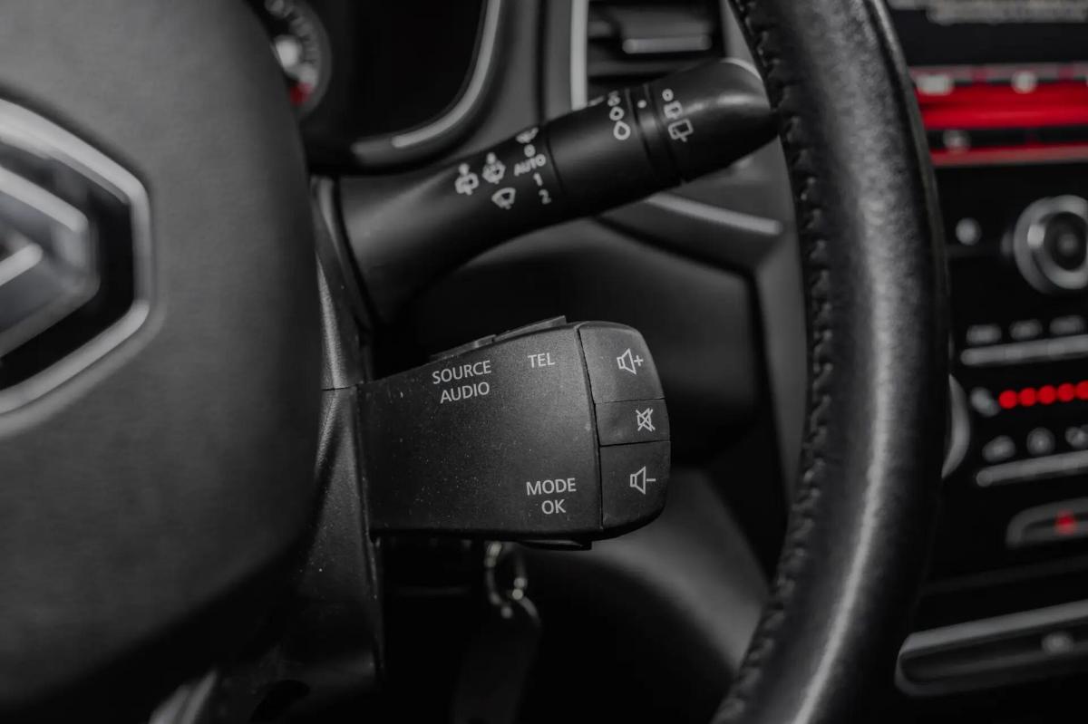 renault-megane-sport-tourer-2017-gasolina-1197cc