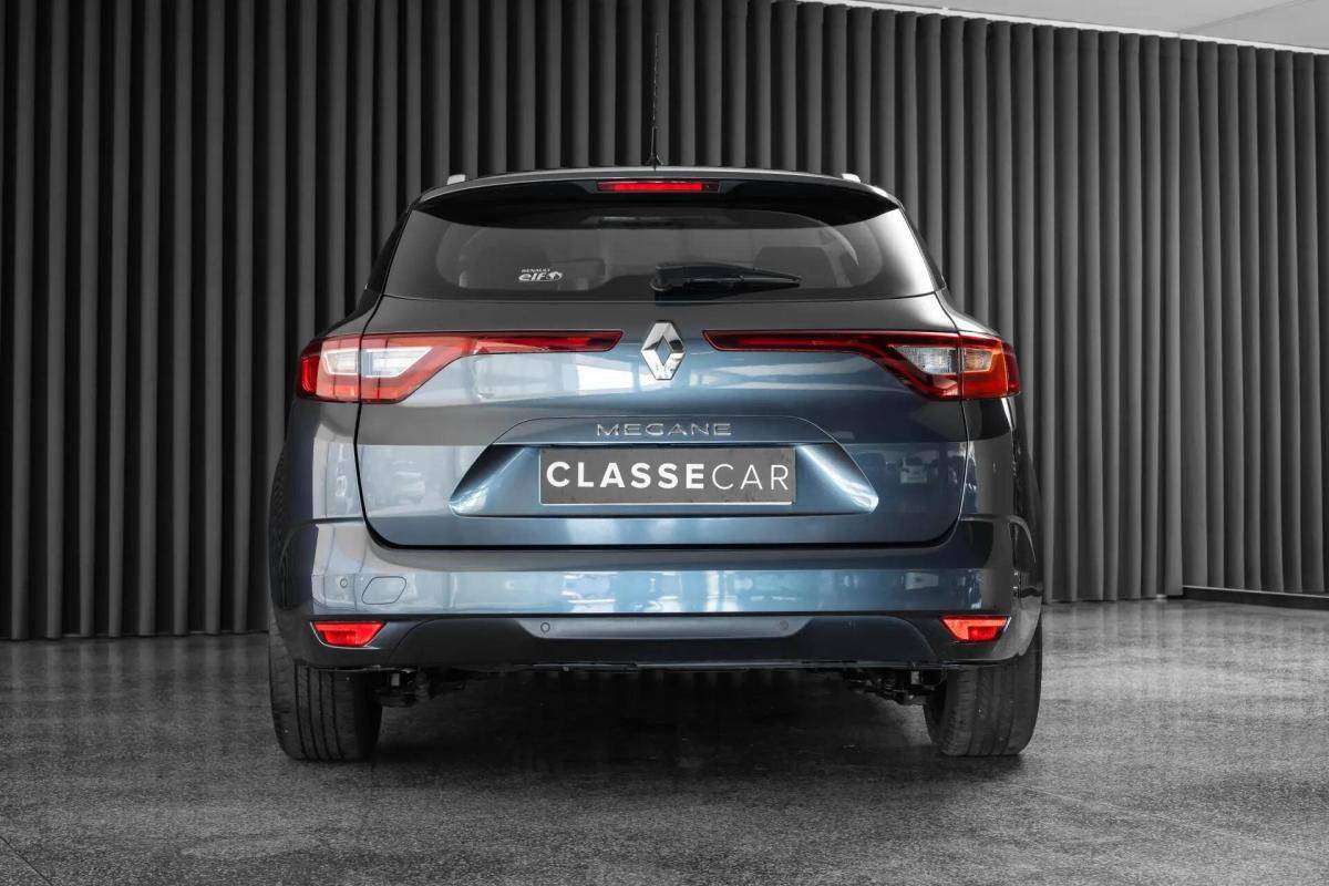 renault-megane-sport-tourer-2017-gasolina-1197cc