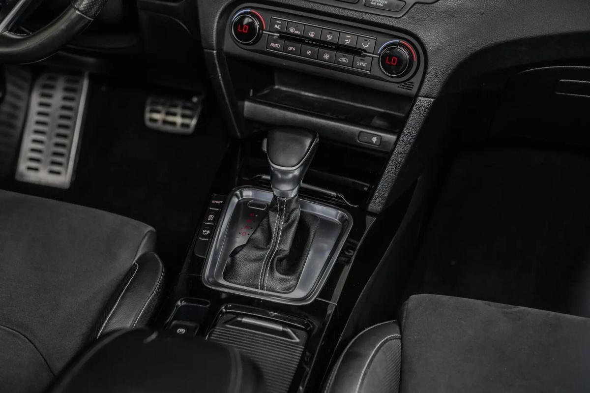 kia-proceed-2019-diesel-1598cc