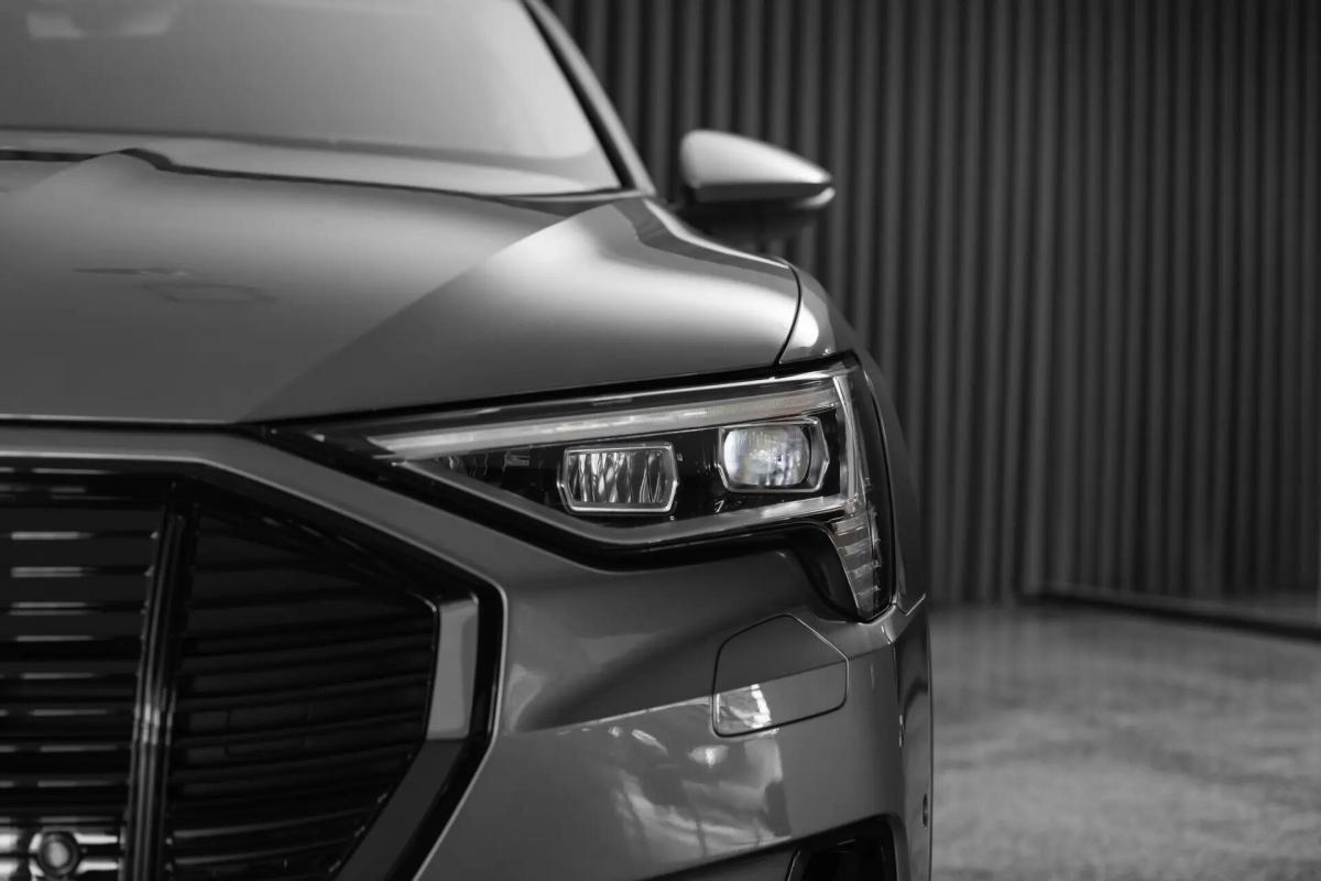 audi-e-tron-2020-eletrico-0cc