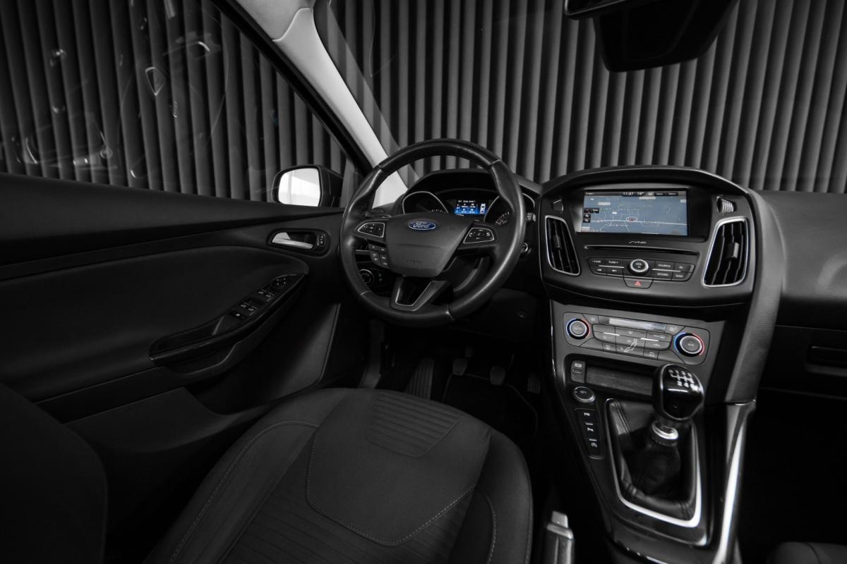 ford-focus-2016-gasolina-999cc