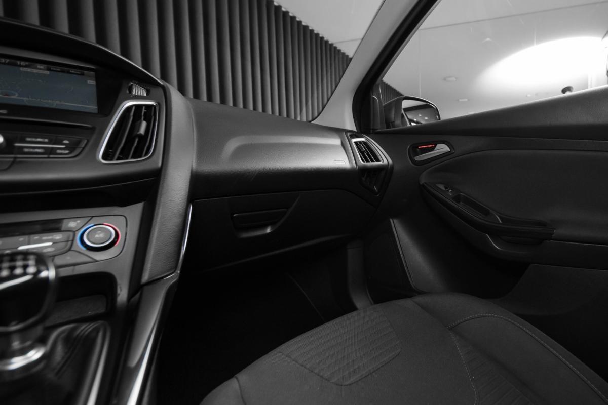 ford-focus-2016-gasolina-999cc