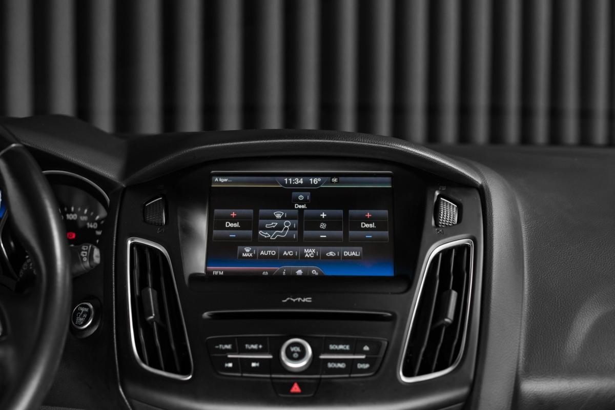 ford-focus-2016-gasolina-999cc