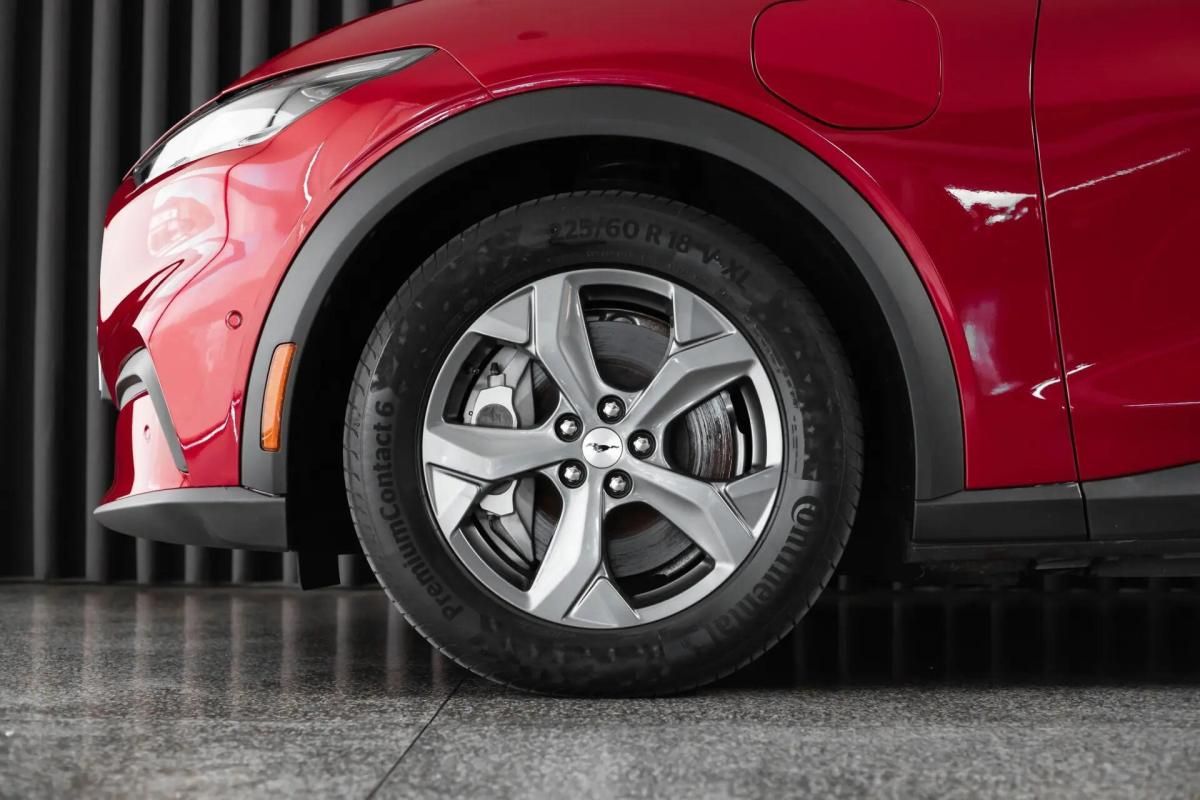 ford-mustang-mach-e-2022-eletrico-0cc