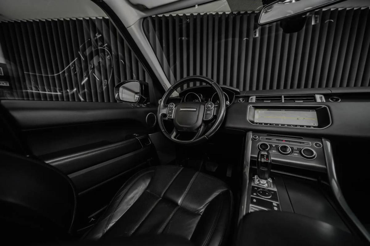 land-rover-range-rover-sport-2017-diesel-1999cc