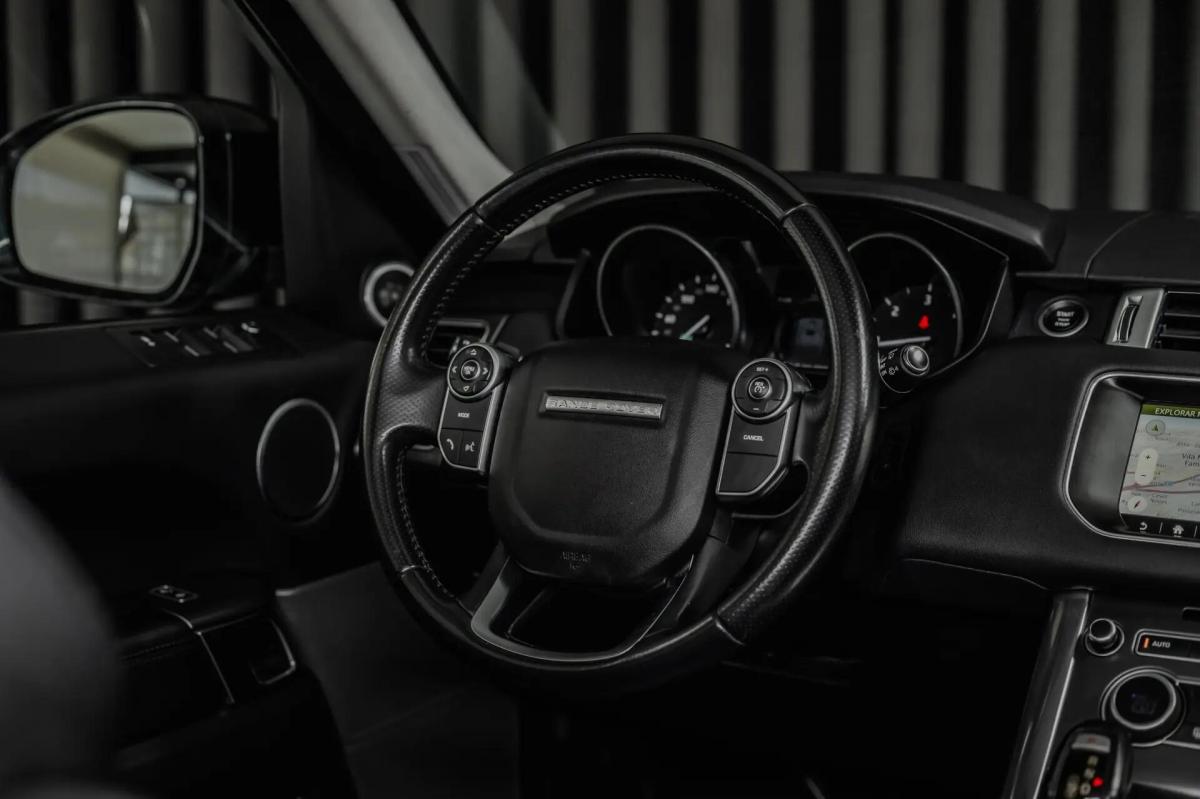 land-rover-range-rover-sport-2017-diesel-1999cc