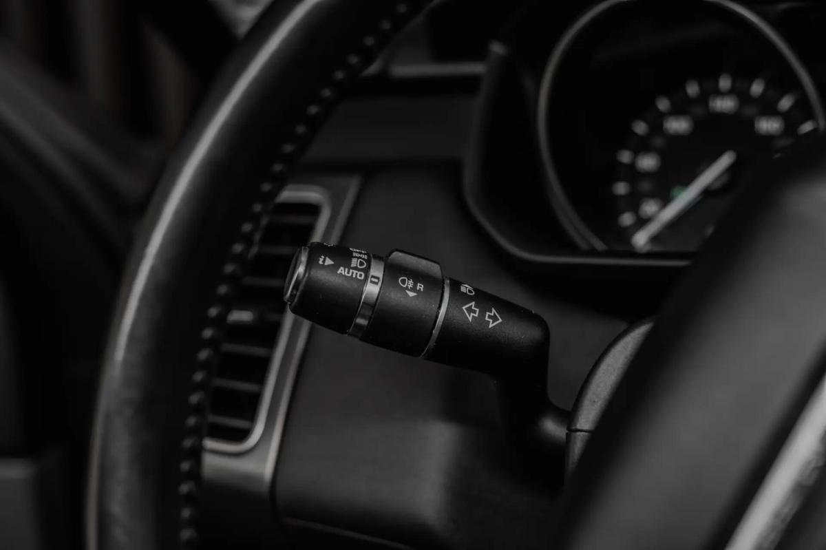 land-rover-range-rover-sport-2017-diesel-1999cc
