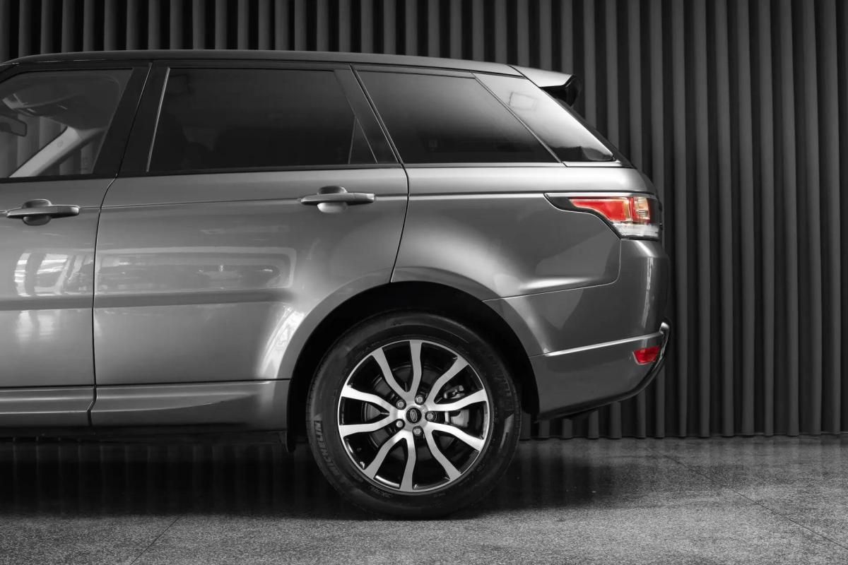 land-rover-range-rover-sport-2017-diesel-1999cc