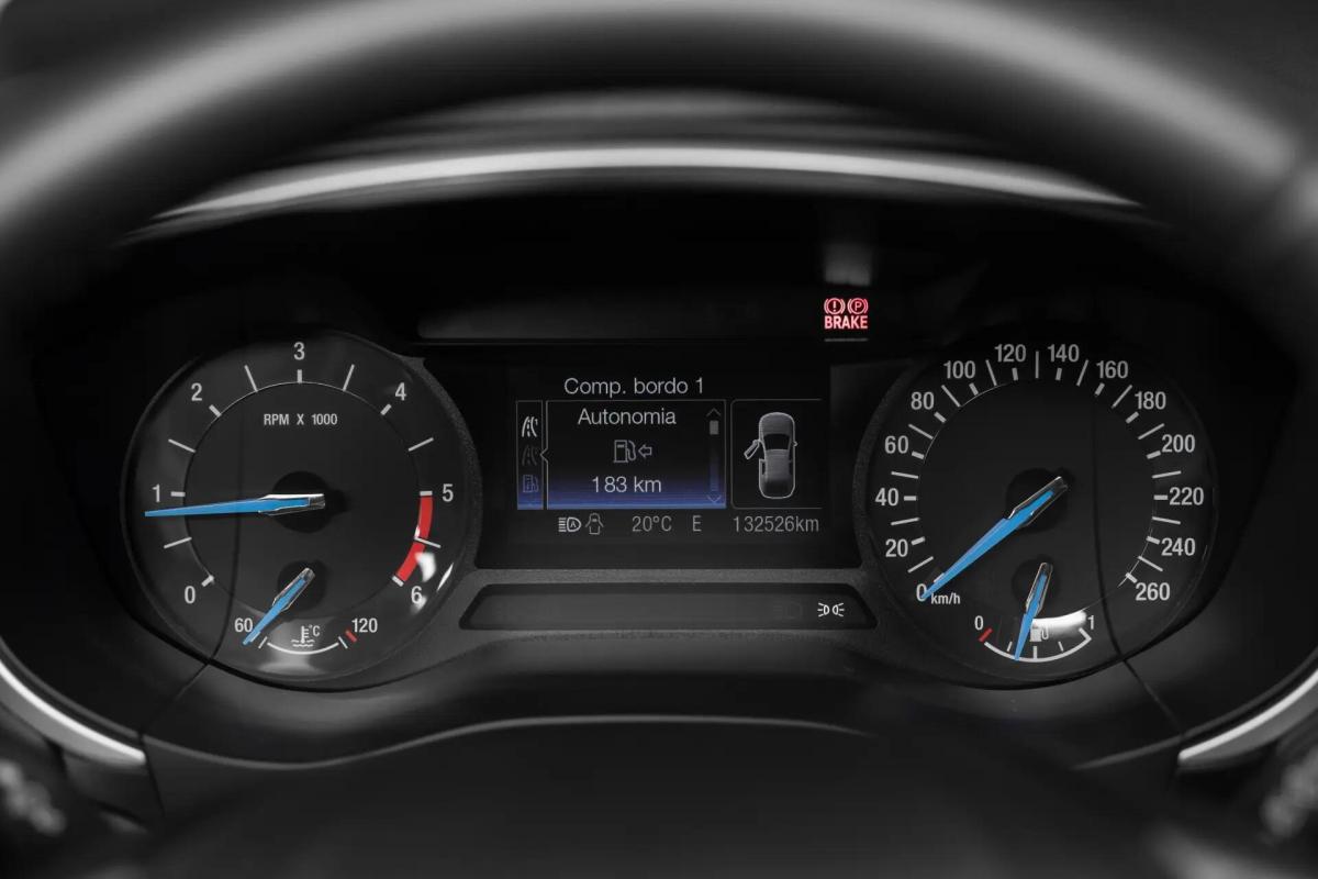 ford-mondeo-sw-2017-diesel-1499cc