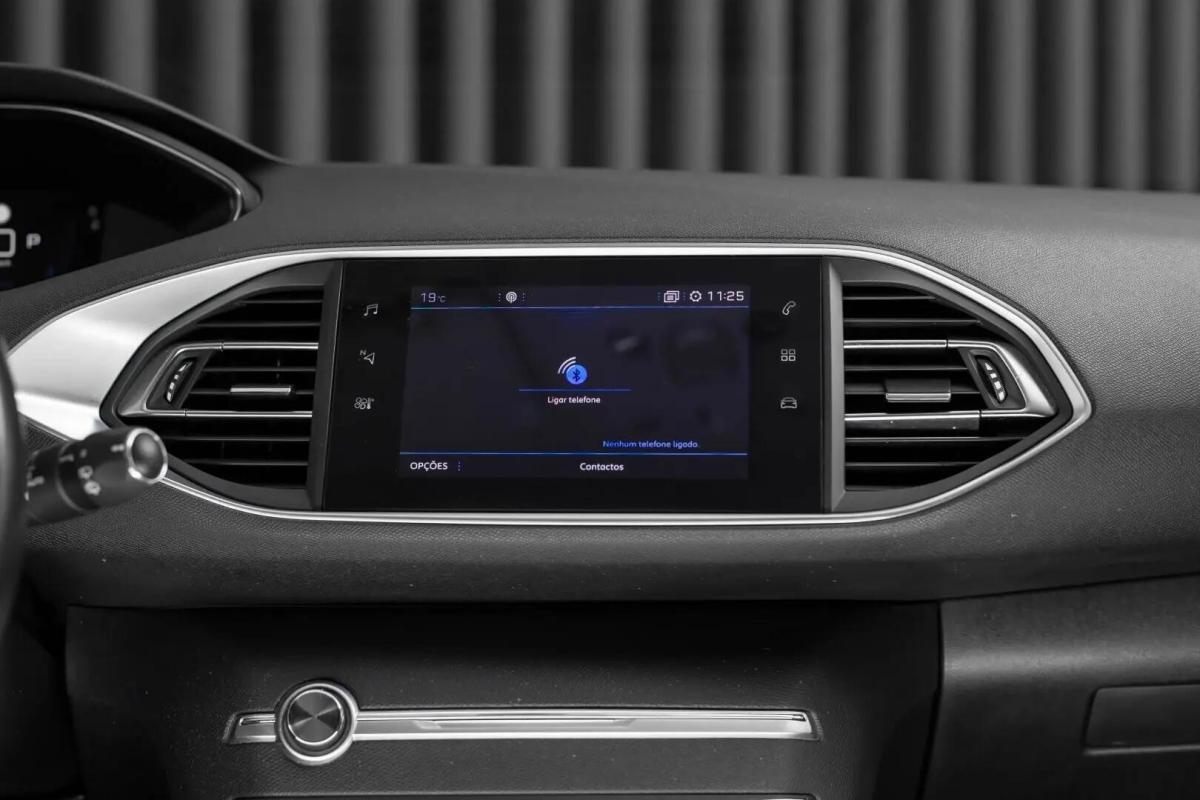 peugeot-308-sw-2020-diesel-1499cc
