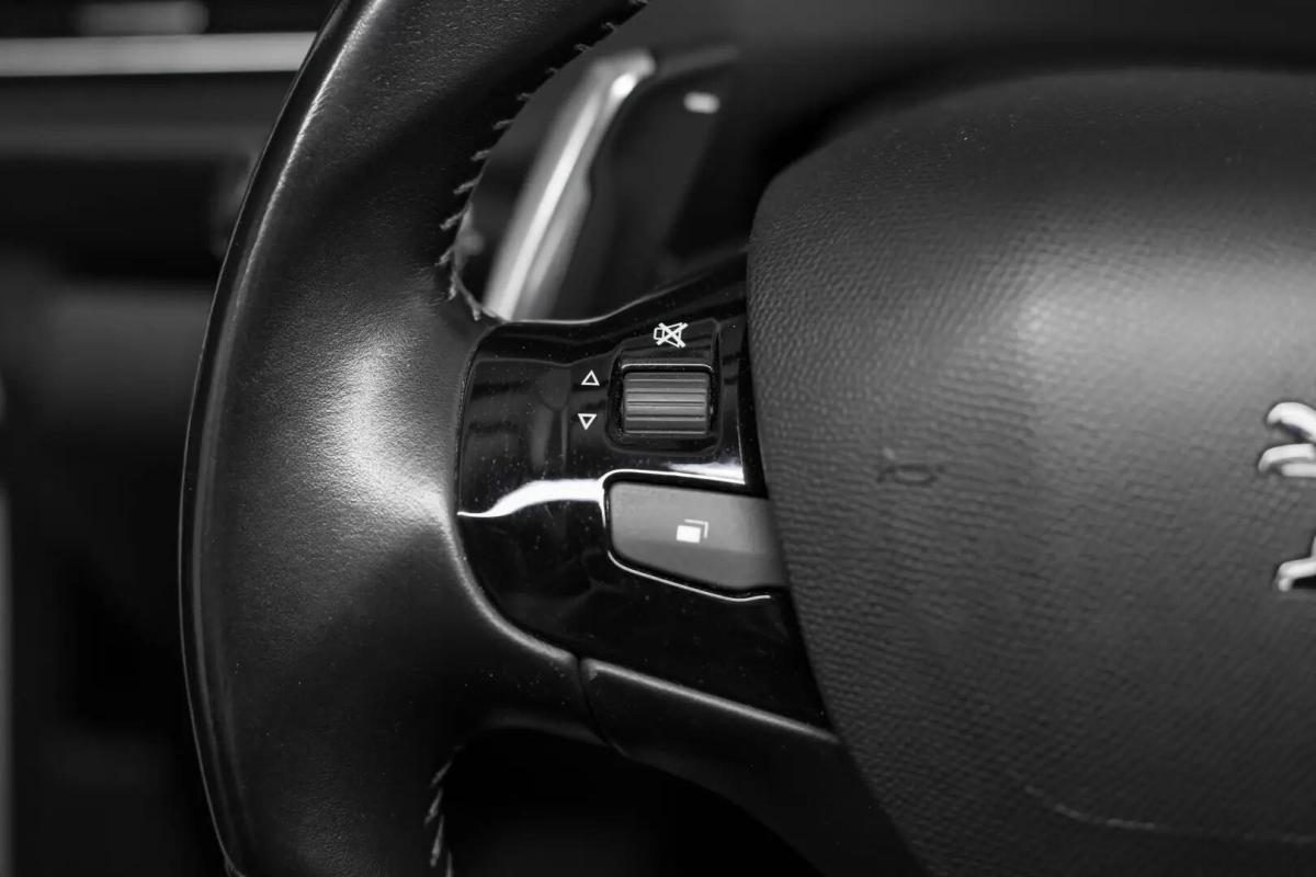 peugeot-308-sw-2020-diesel-1499cc
