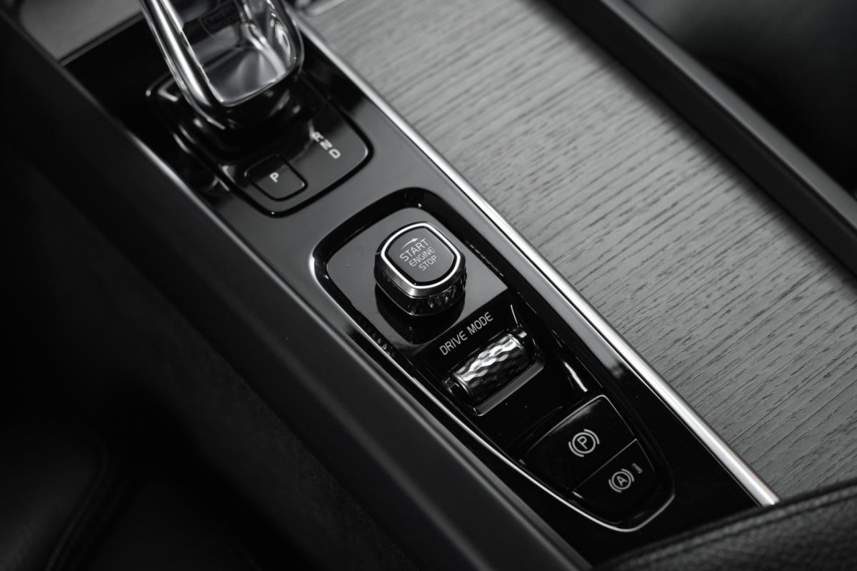 volvo-v60-2021-diesel-1969cc