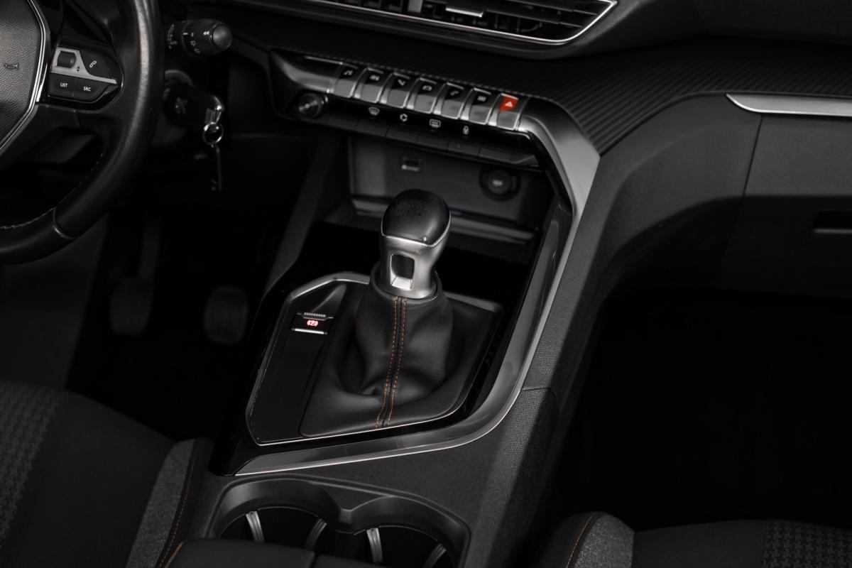 peugeot-3008-2018-diesel-1560cc