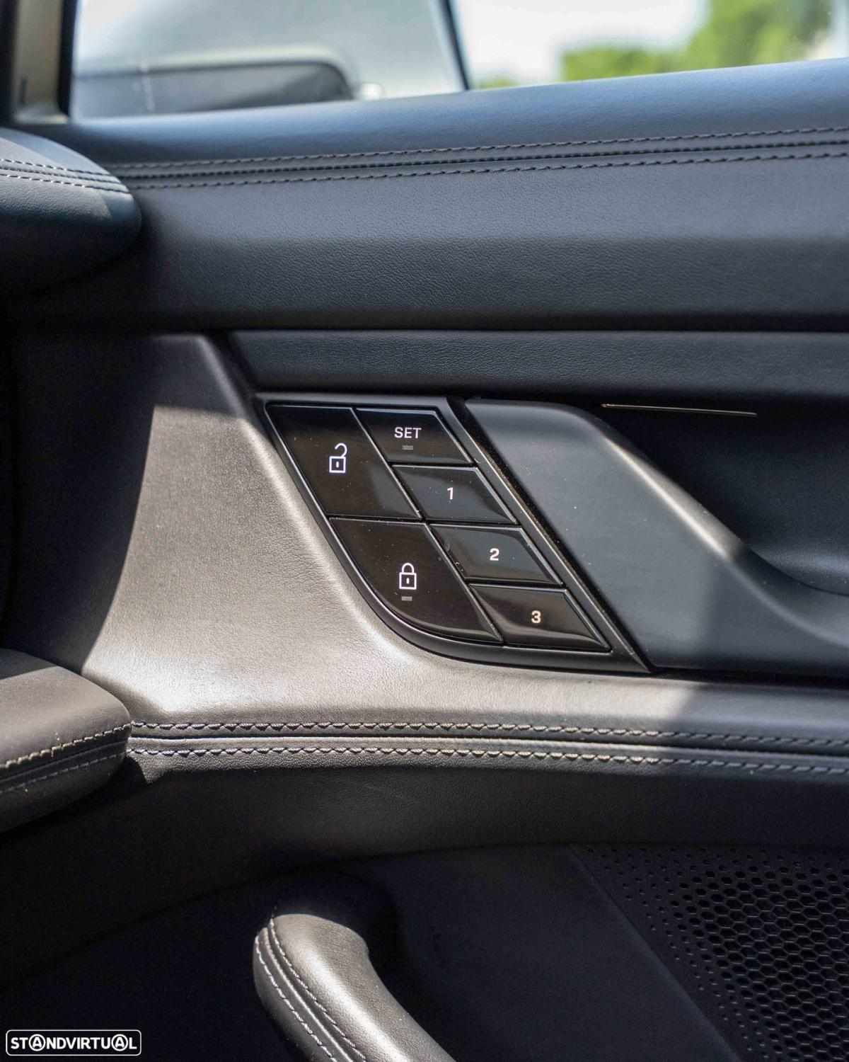 porsche-taycan-turbo-2021-eletrico