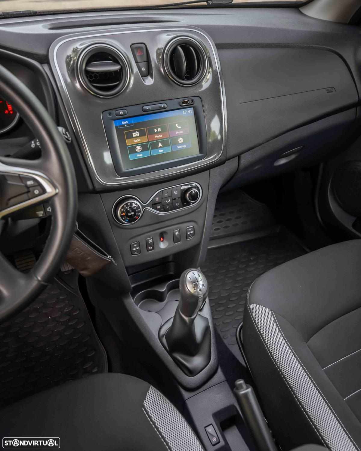 dacia-sandero-0-9-tce-2020-gasolina-898cc