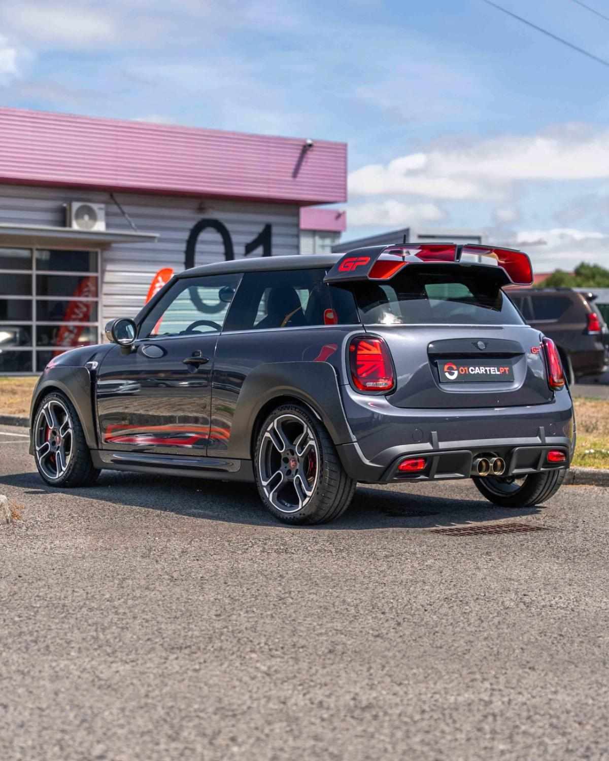 mini-hatch-gp-2020-gasolina-1998cc