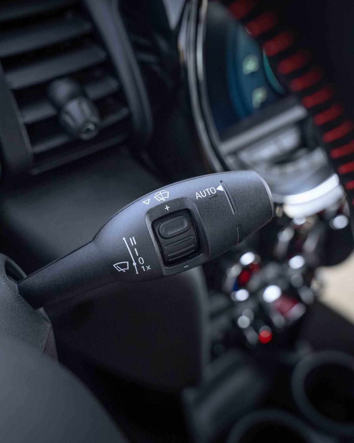 mini-hatch-gp-2020-gasolina-1998cc
