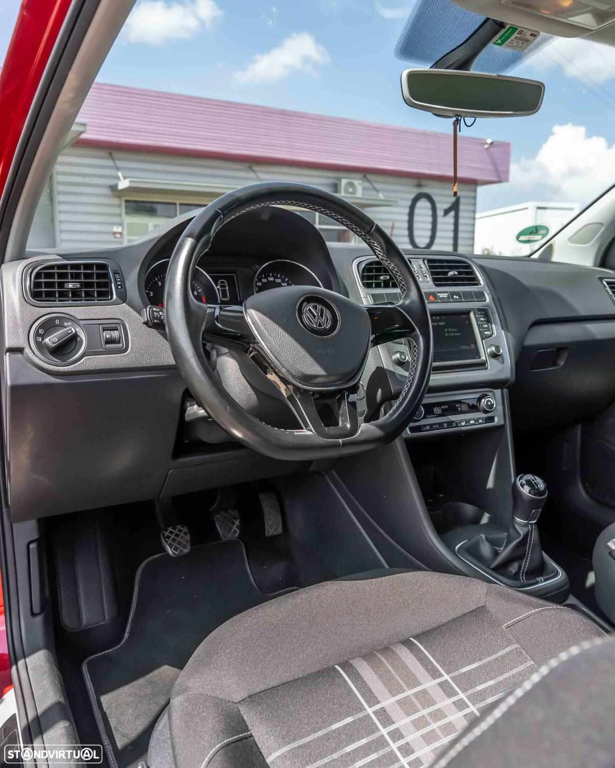 volkswagen-polo-1-0-2015-gasolina-999cc
