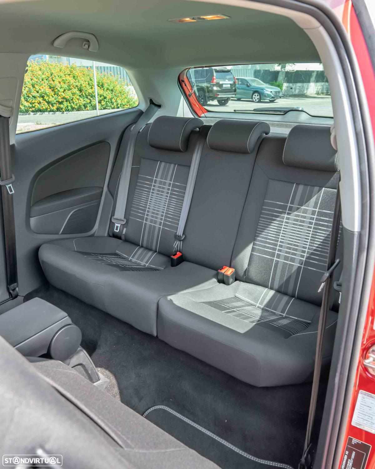 volkswagen-polo-1-0-2015-gasolina-999cc