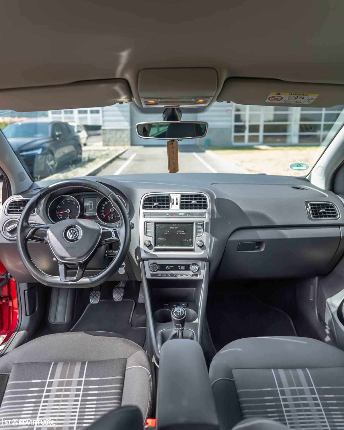volkswagen-polo-1-0-2015-gasolina-999cc