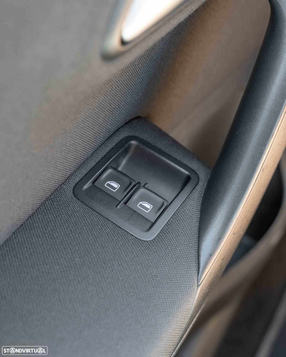 volkswagen-polo-1-0-2015-gasolina-999cc