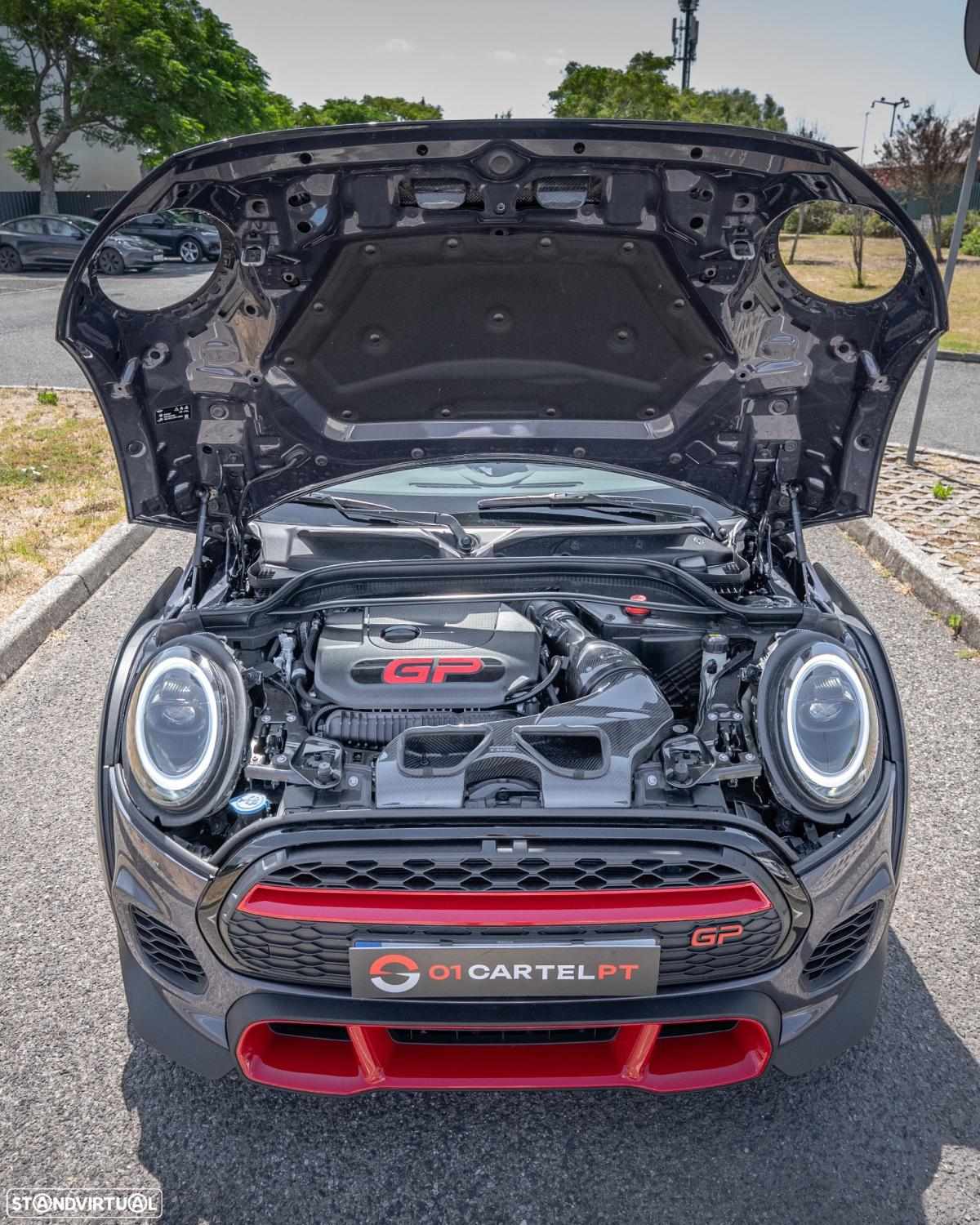 mini-hatch-2-0-306cv-2020-gasolina-1998cc