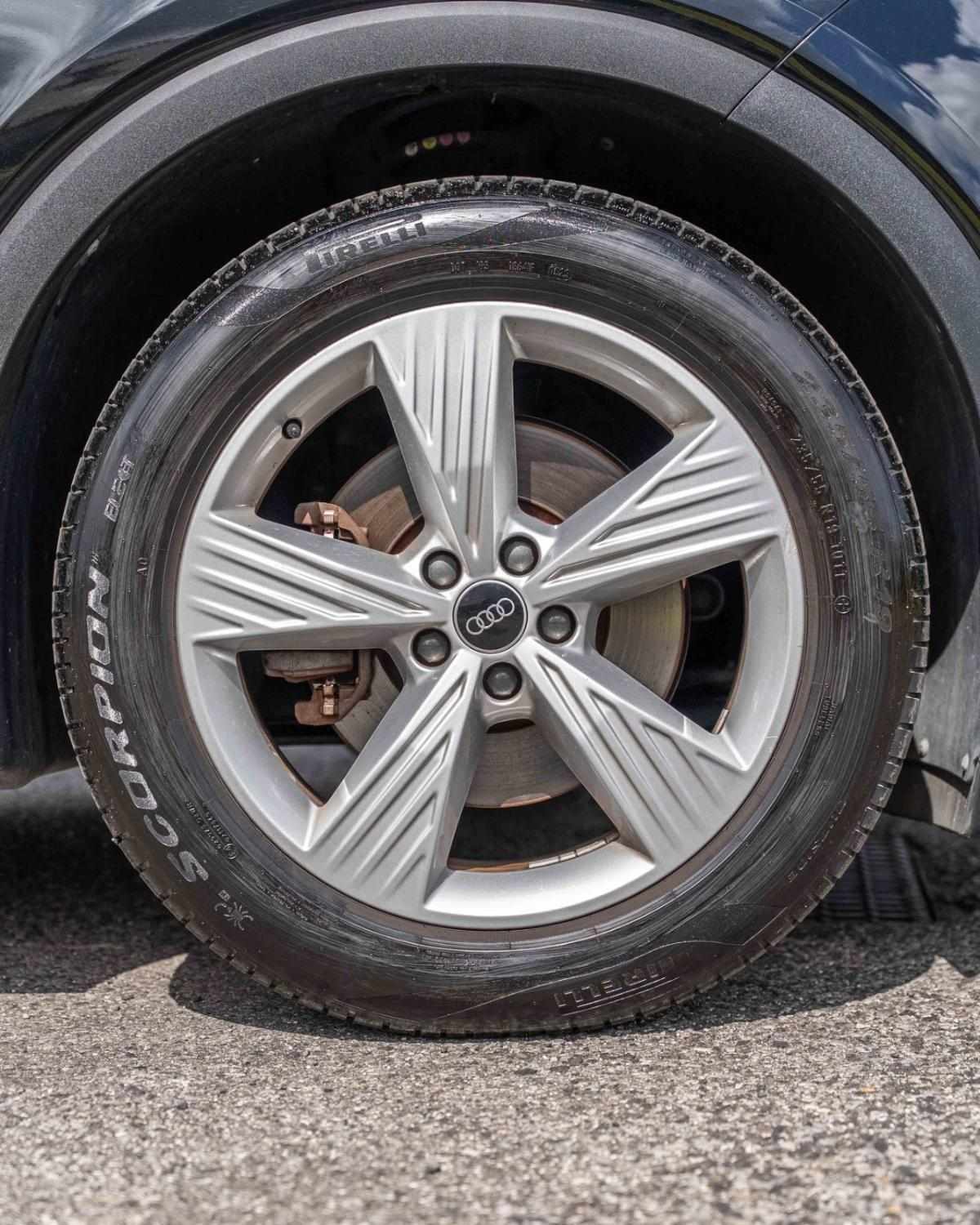 audi-q4-e-tron-35-e-tron-2022-eletrico