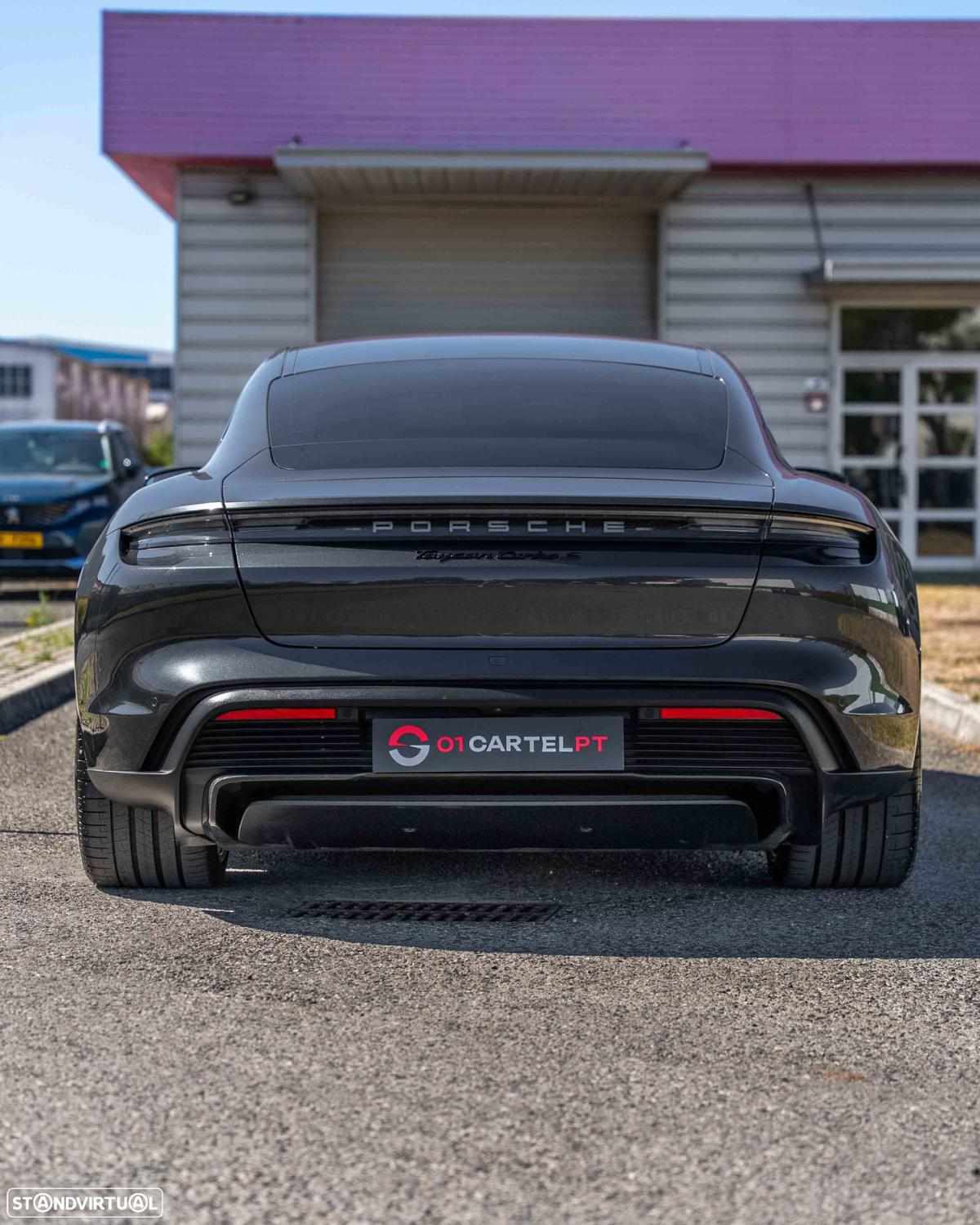 porsche-taycan-turbo-s-2020-eletrico
