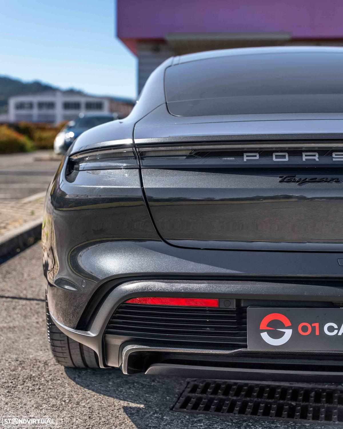 porsche-taycan-turbo-s-2020-eletrico
