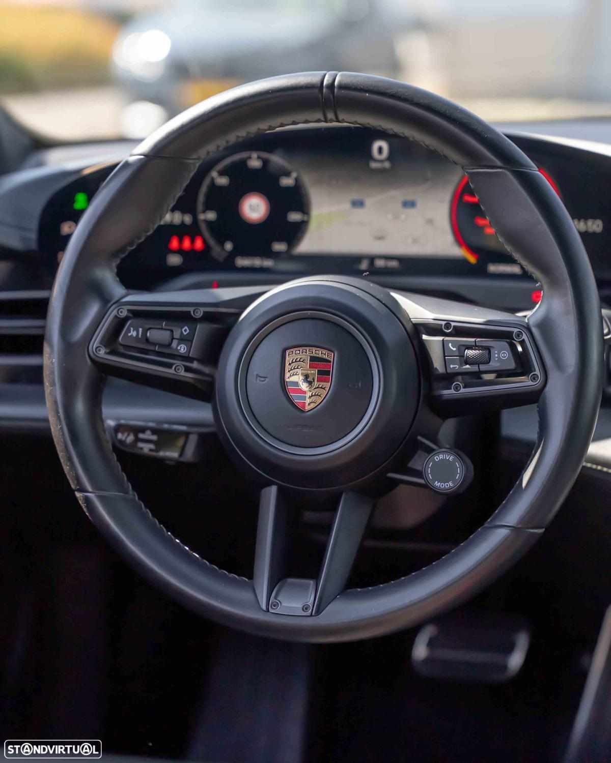 porsche-taycan-turbo-s-2020-eletrico