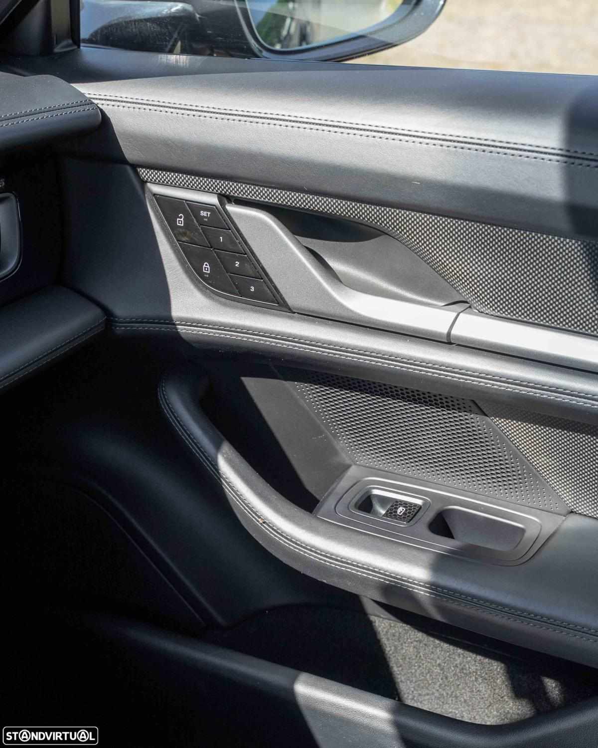 porsche-taycan-turbo-s-2020-eletrico