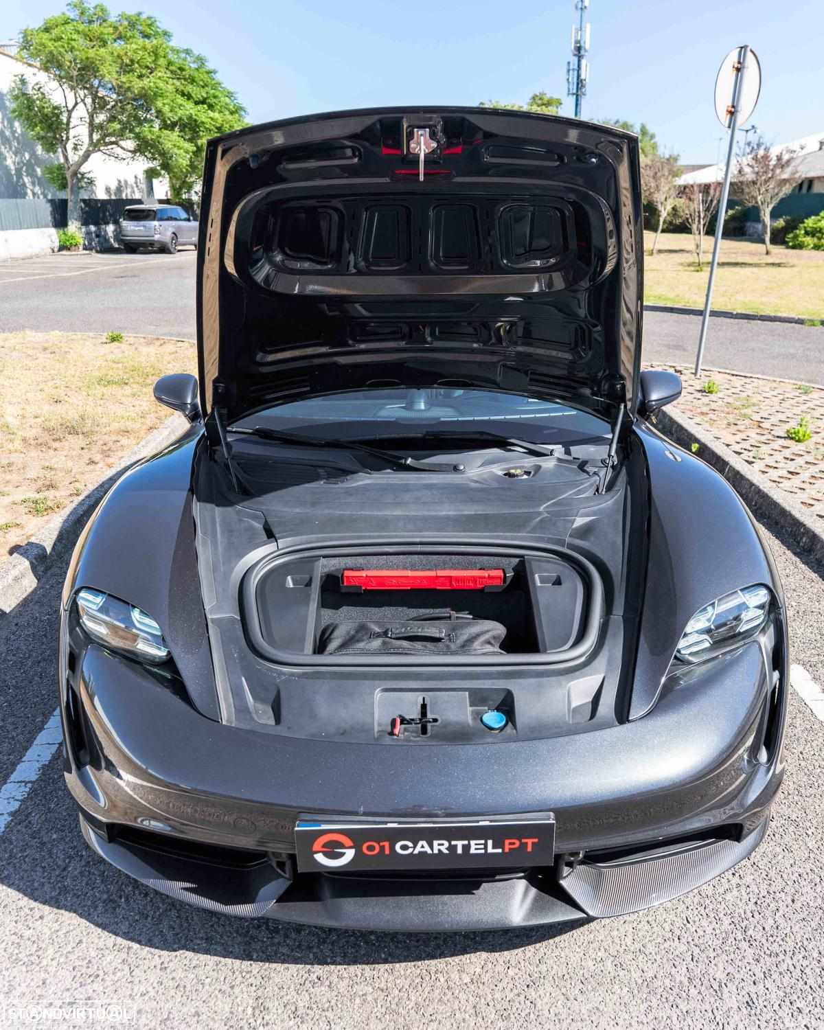 porsche-taycan-turbo-s-2020-eletrico