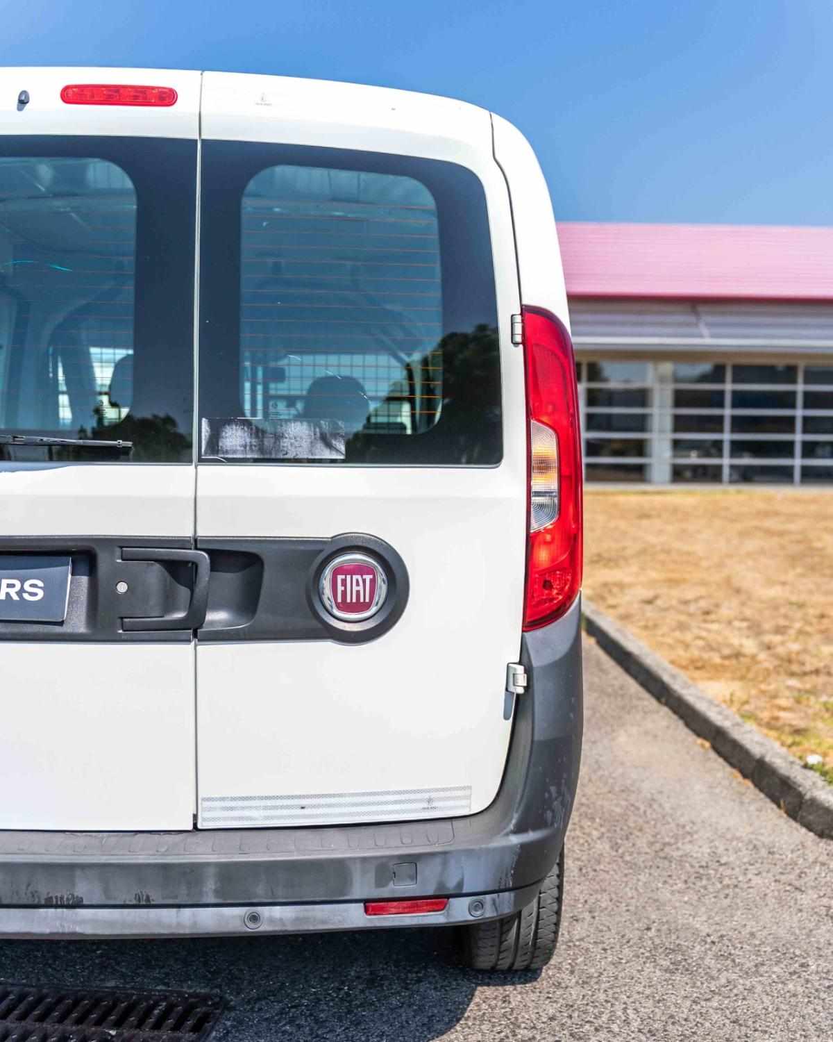 fiat-doblo-1-2-95cv-2018-diesel-1248cc