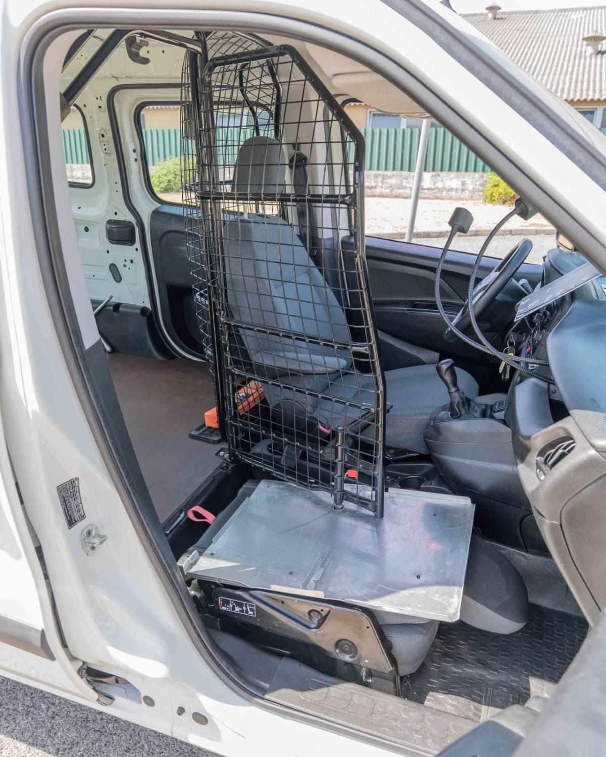 fiat-doblo-1-2-95cv-2018-diesel-1248cc