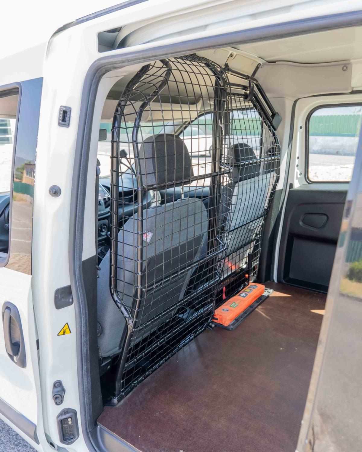 fiat-doblo-1-2-95cv-2018-diesel-1248cc