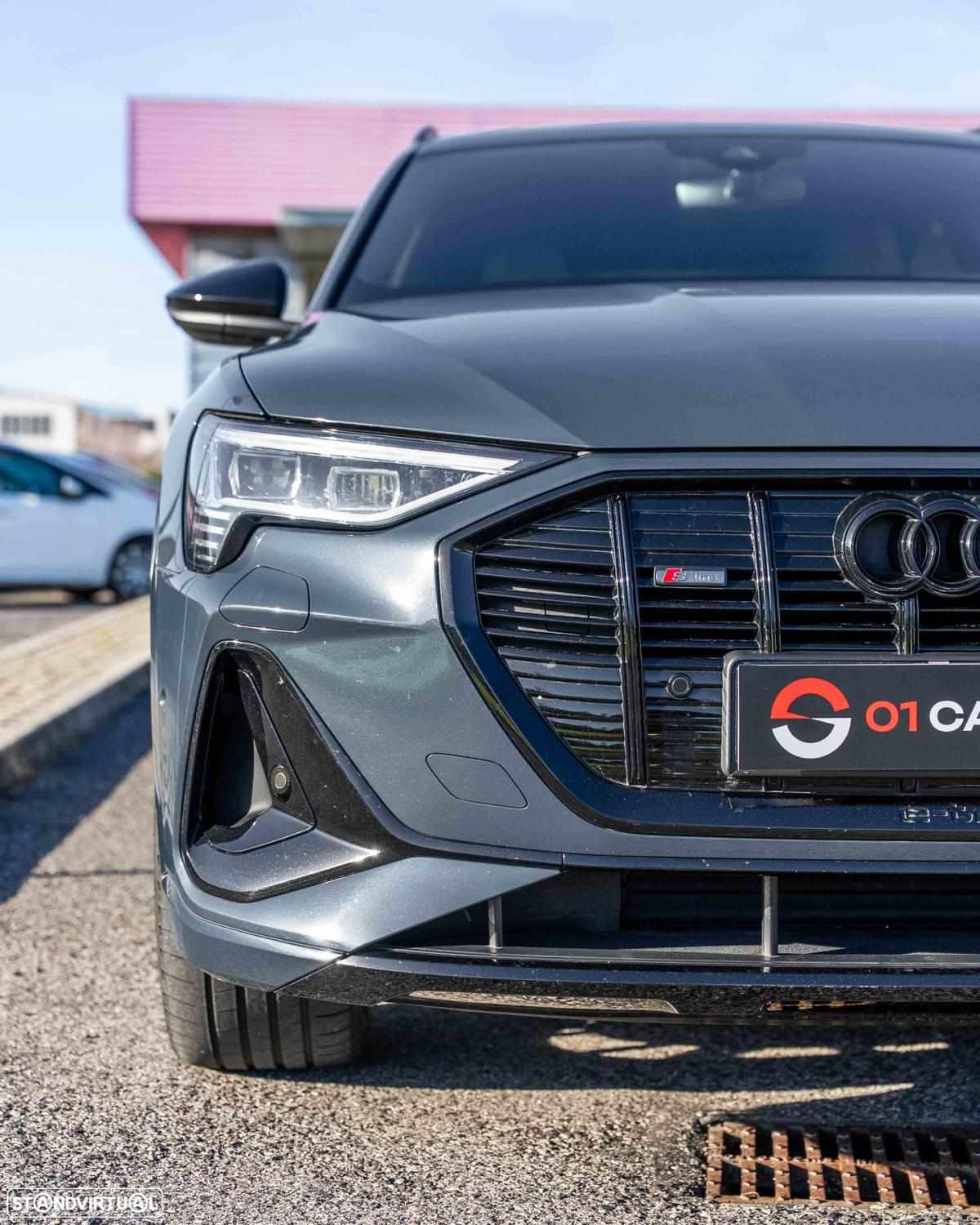 audi-e-tron-55-quattro-2022-eletrico