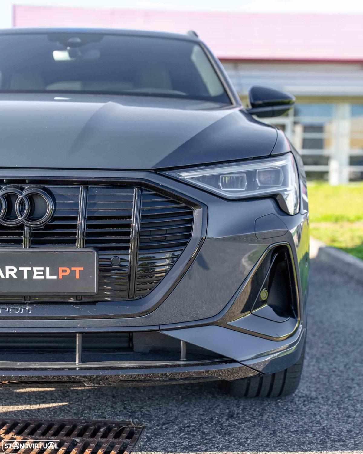 audi-e-tron-55-quattro-2022-eletrico