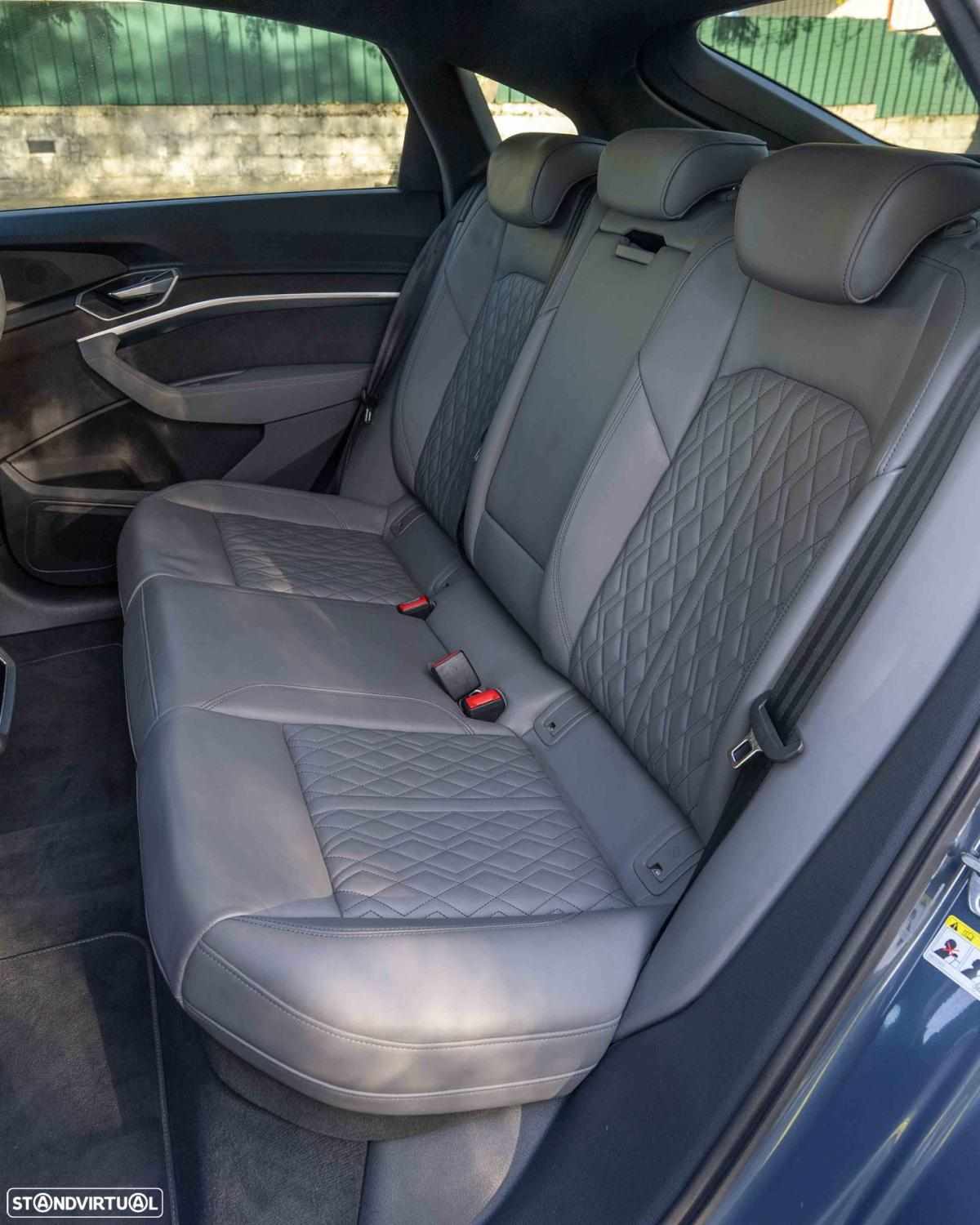 audi-e-tron-55-quattro-2022-eletrico