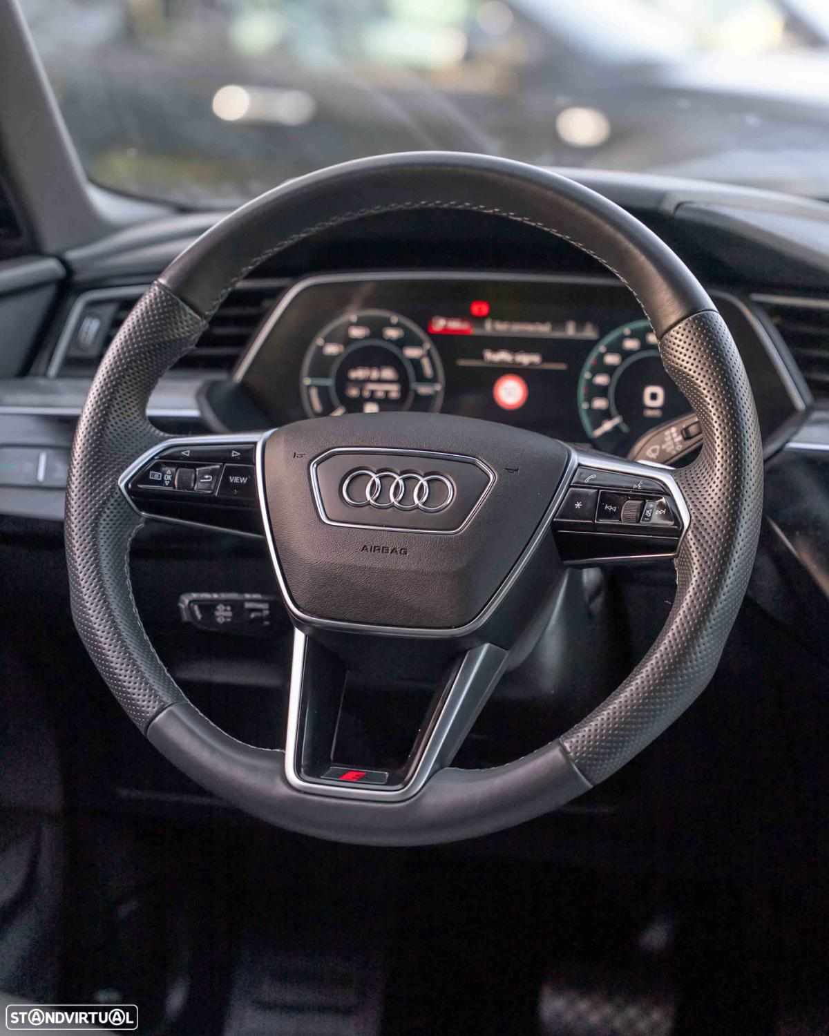 audi-e-tron-55-quattro-2022-eletrico