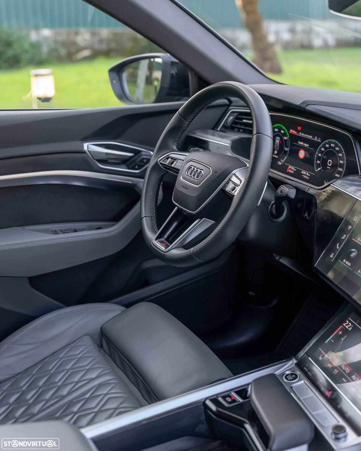 audi-e-tron-55-quattro-2022-eletrico