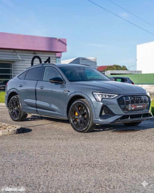 audi-e-tron-55-quattro-2022-eletrico