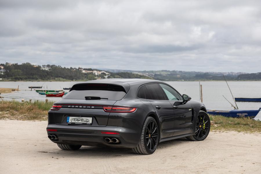porsche-panamera-sport-turismo-2018-hibrido-a-diesel-2894cc