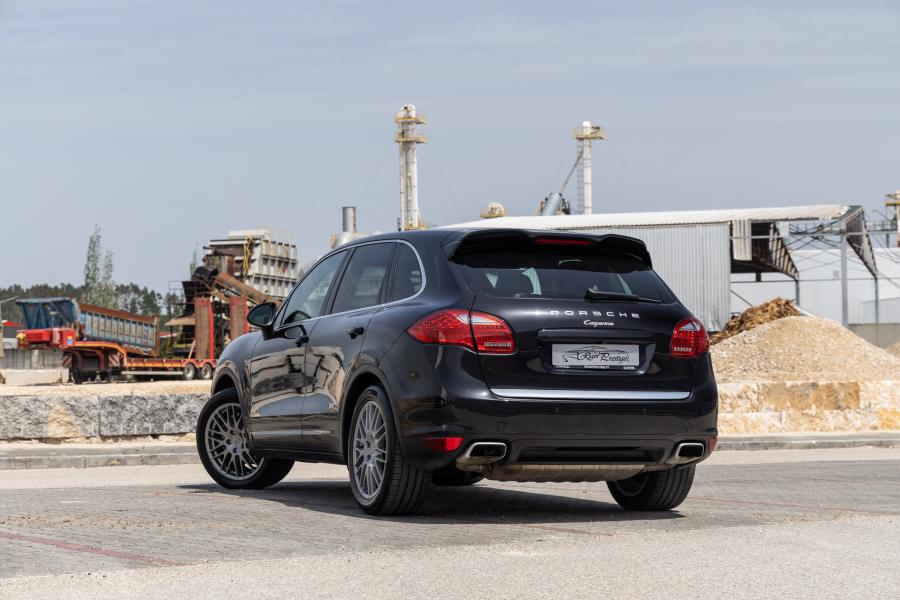 porsche-cayenne-2011-diesel-2967cc