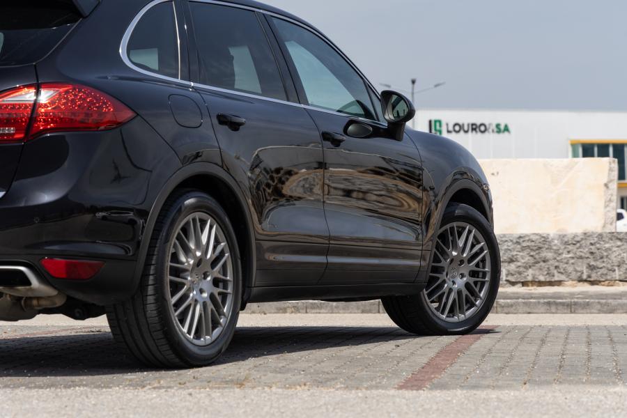 porsche-cayenne-2011-diesel-2967cc