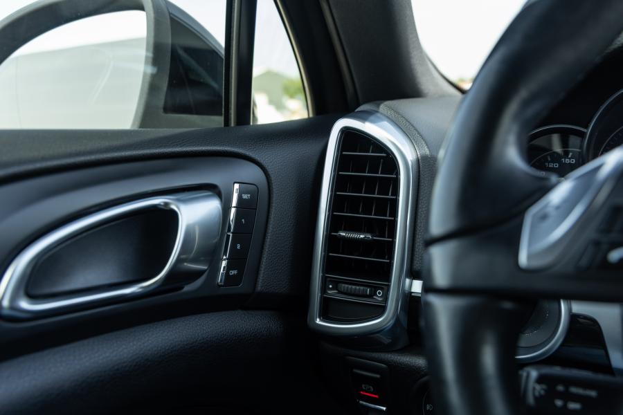 porsche-cayenne-2011-diesel-2967cc