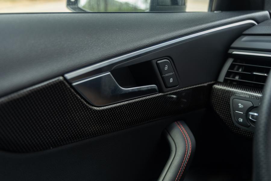 audi-a4-avant-2018-diesel-1968cc
