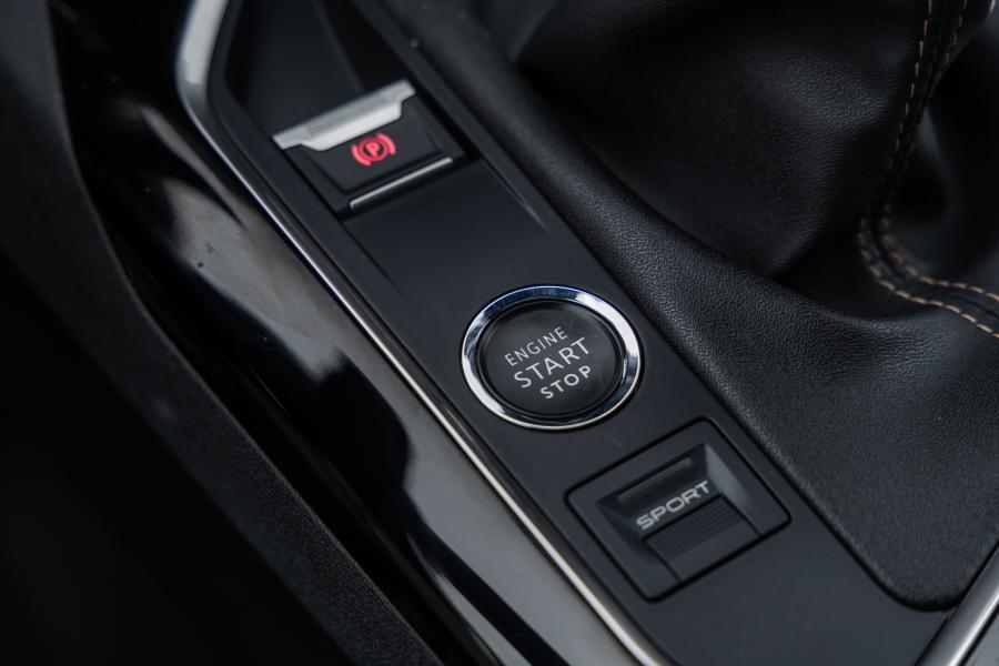 peugeot-3008-2019-diesel-1499cc