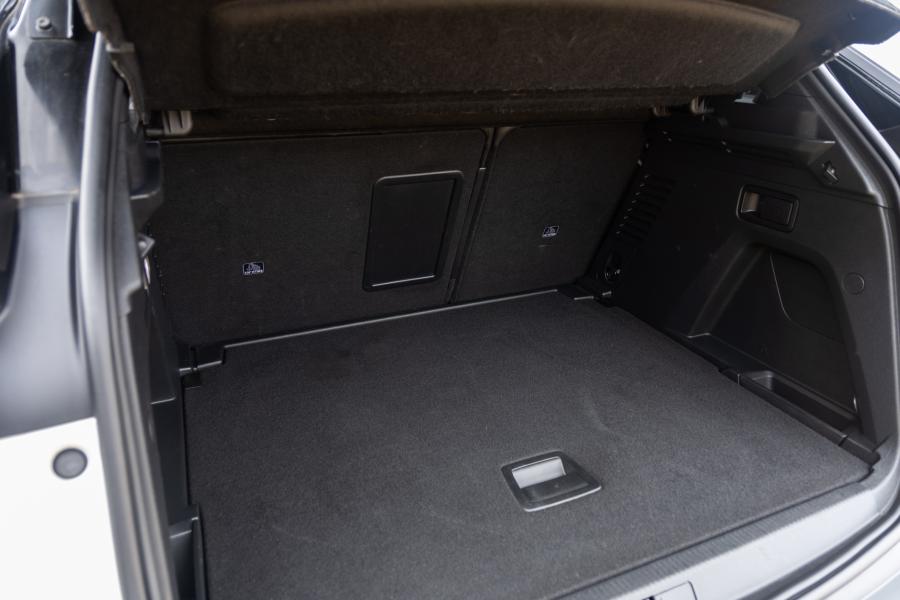 peugeot-3008-2019-diesel-1499cc